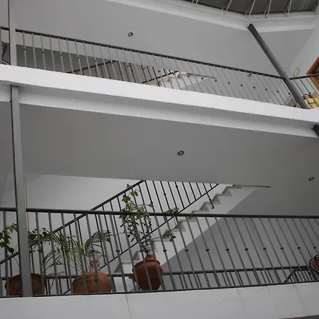 Downtown Plaza Del Museo Σεβίλλη